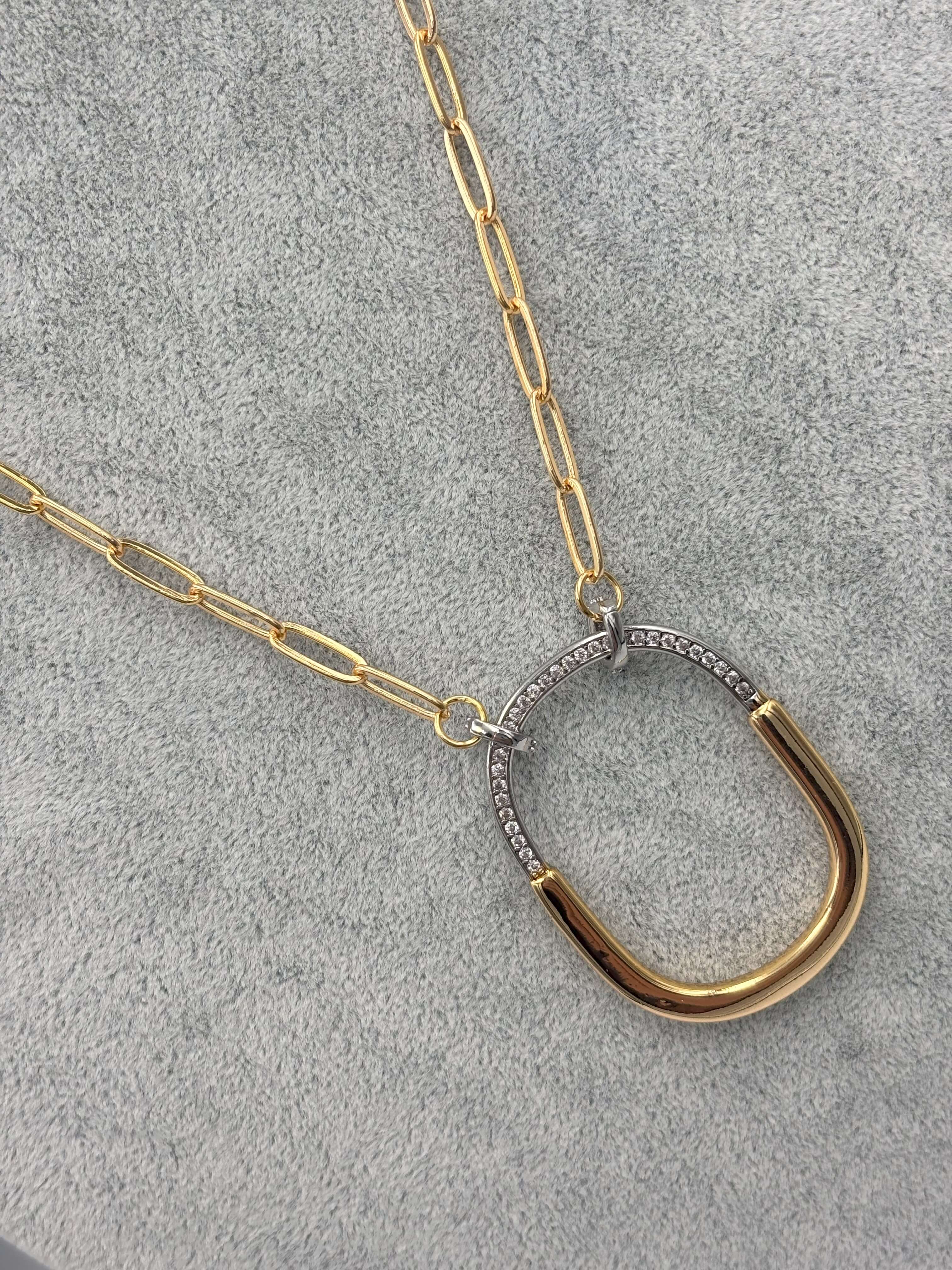 ZİRKON TAŞLI OVAL KOLYE